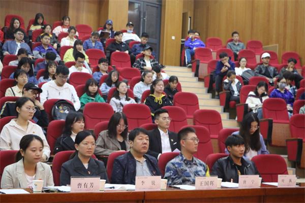 0db57bffd96b4fa0bf2d5b4b89f69aed.jpg 现场.jpg