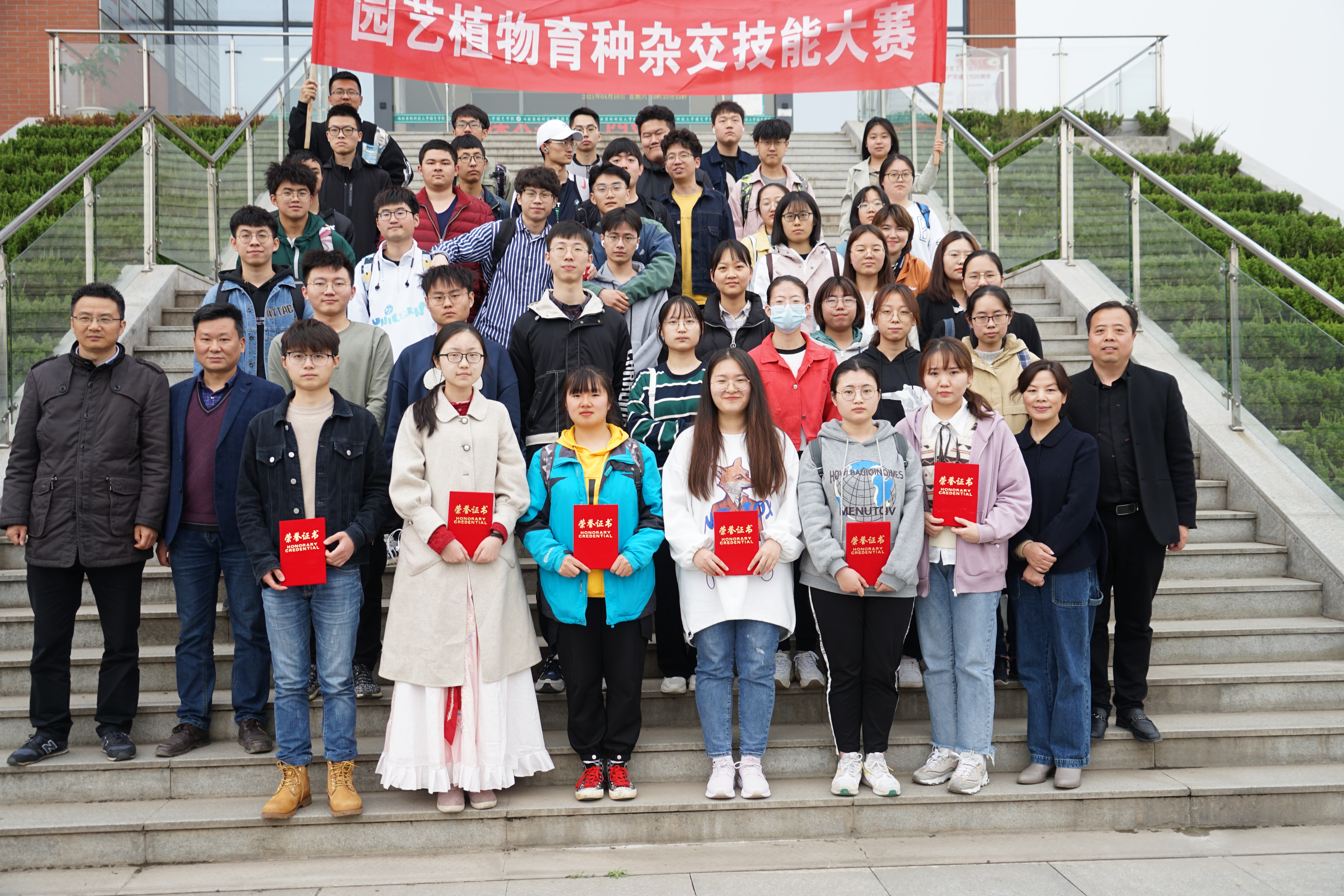 24bbb2b45d2c45fb8e858bb825eb484a.jpg 24bbb2b45d2c45fb8e858bb825eb484a.jpg